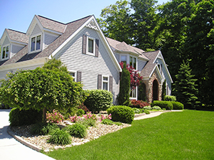 Landscapers and Lawncare Services in Coralville, IA